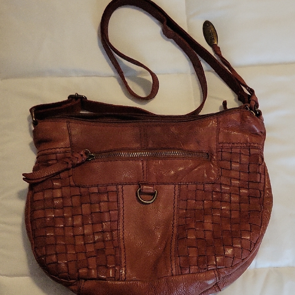 Elegant Brown Leather Shoulder Bag